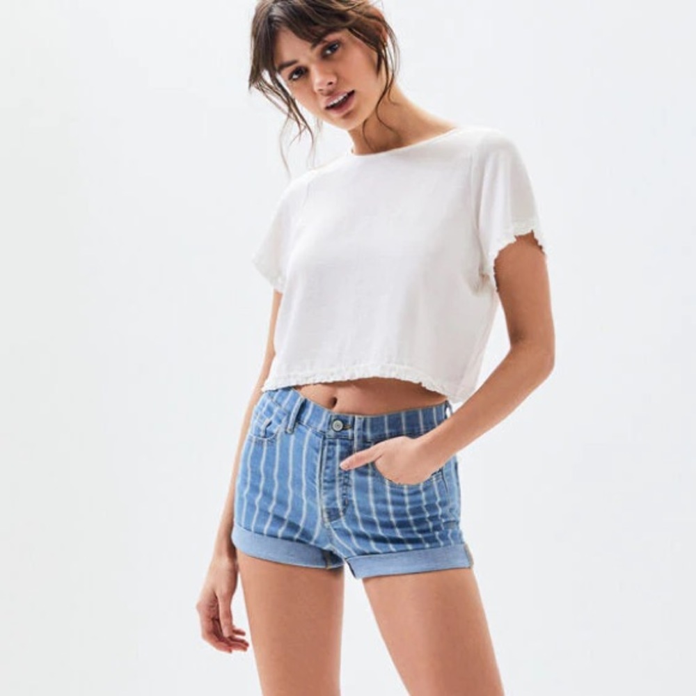 blue and white subduded striped jean shorts
